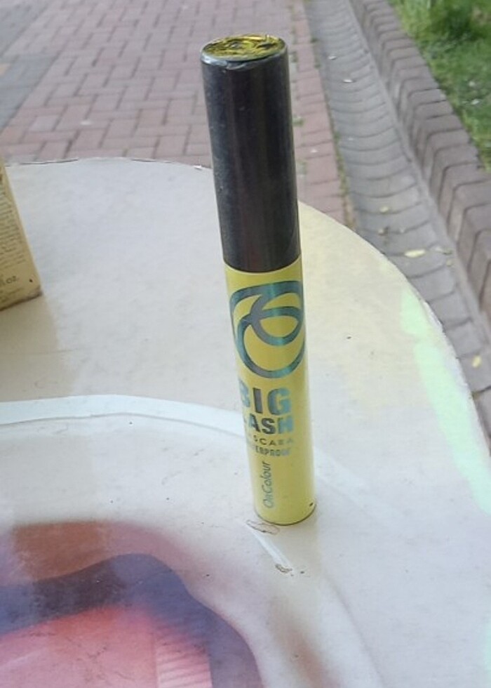 BIG LASH SUYA DAYANİKLI MASKARA - Görsel 3