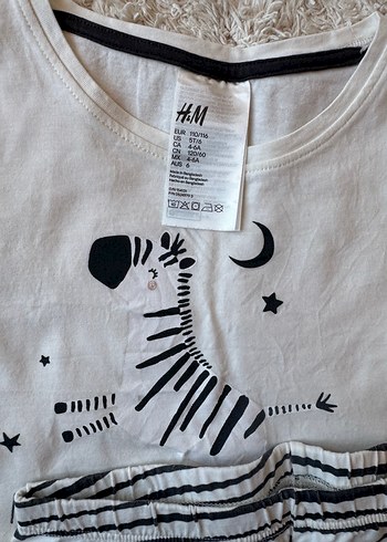 H&M H&M Zebra Desenli Kısa Kollu Takım