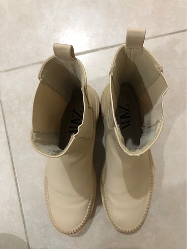 37 Beden ten rengi Renk Zara bot
