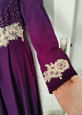42 beden Uzun Mor İşlemeli Kadın Abiye - Görsel 4