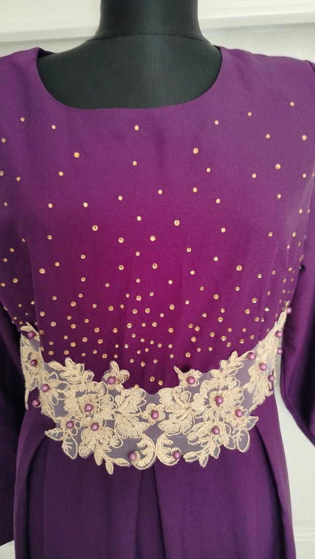 42 beden Uzun Mor İşlemeli Kadın Abiye - Görsel 2