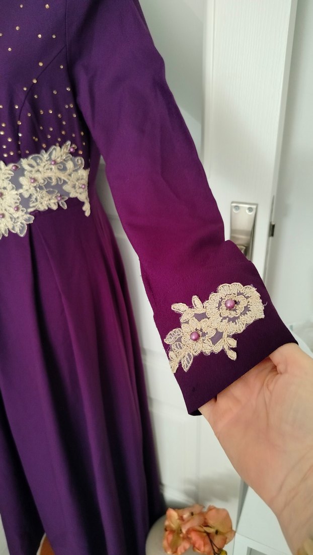 42 beden Uzun Mor İşlemeli Kadın Abiye - Görsel 4