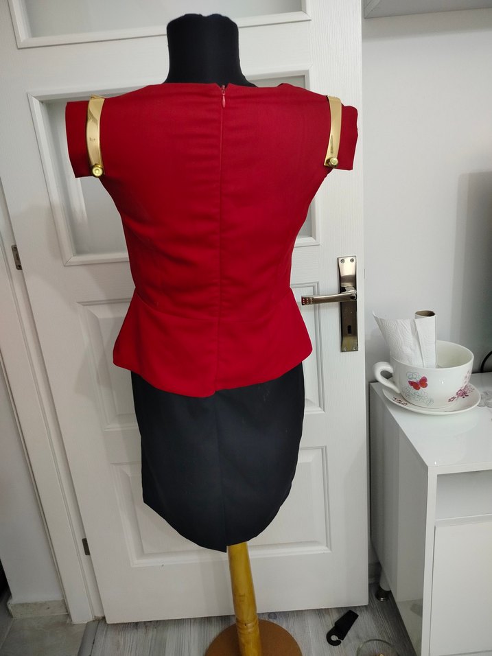 40 beden Elbise Kemer Detaylı Kırmızı Mini Ofis Elbisesi - Görsel 4