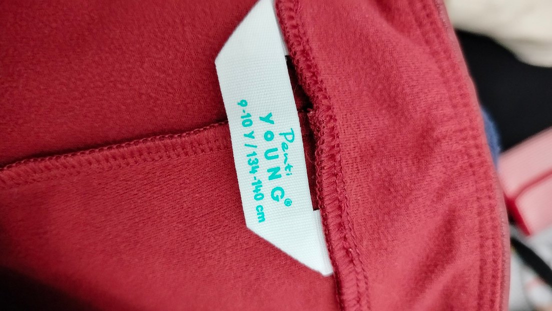 9/10,yaş  Kemer Detaylı Kırmızı Deri Kadın Tayt - Görsel 3