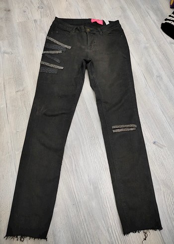 27 beden kot Siyah Kadın Denim Pantolon, Kemerli, Midi Boy