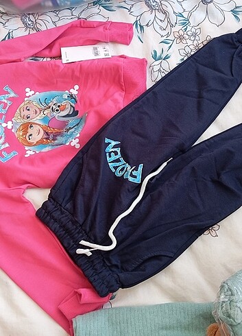 Zara Kız çocuk pijama takimi