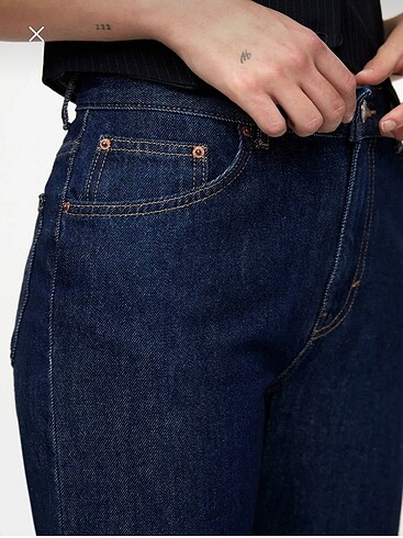 Stradivarius Koyu mavi jean