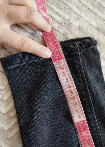 Gri Düğmeli Rahat Kesim Kadın Kot Pantolon - Görsel 5