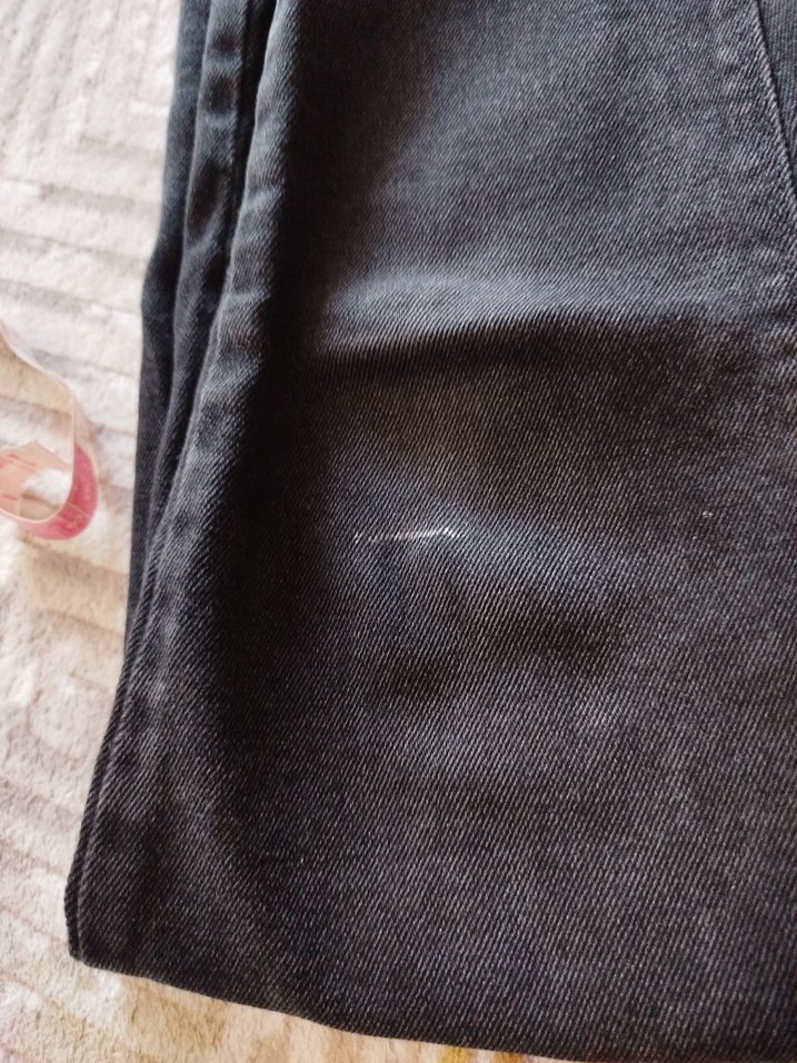 Gri Düğmeli Rahat Kesim Kadın Kot Pantolon - Görsel 4