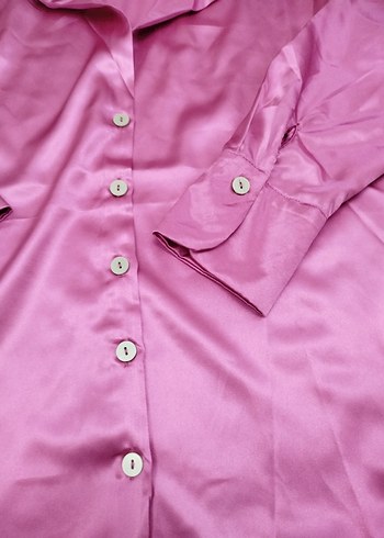 Düğmeli Pembe Saten Kadın Gömlek - Görsel 4
