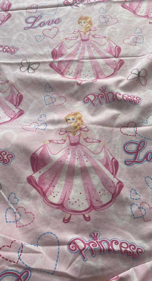 Pembe Prenses Desenli Nevresim fermuarlı değil - Görsel 2