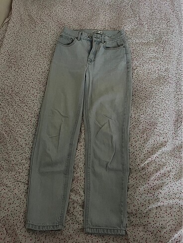 34 Beden mavi Renk Pull and bear mom jean