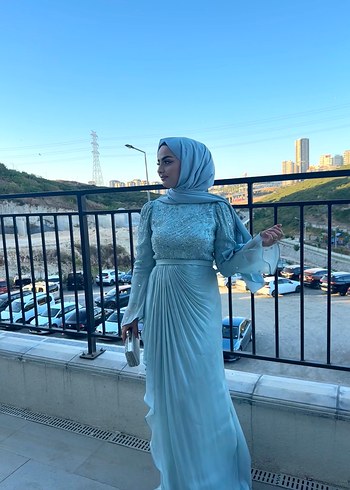 38 Beden mavi Renk Uzun Kollu Su Yeşili Drapeli Abiye Elbise