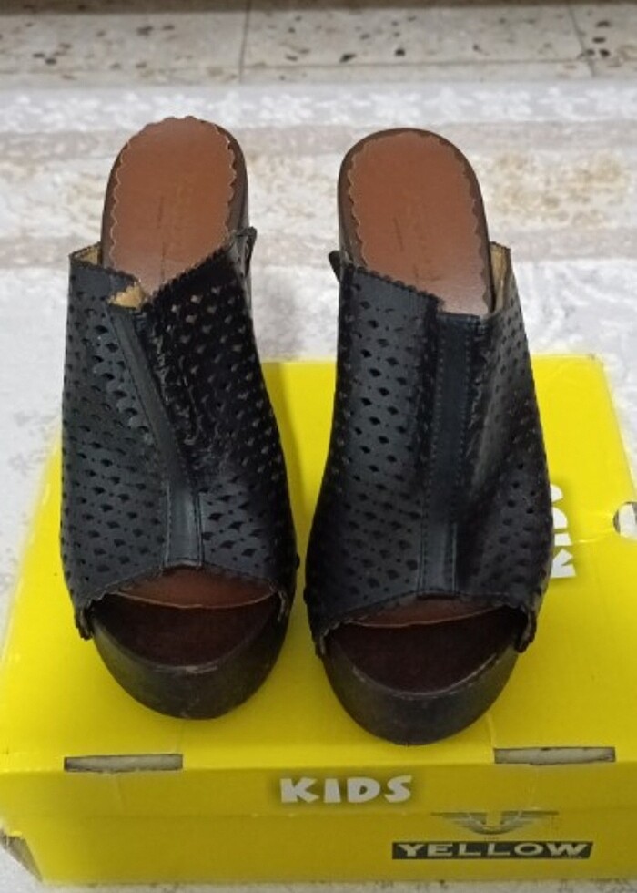 Topuklu terlik  - Görsel 2