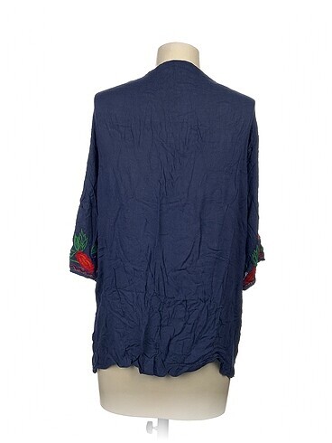 36 Beden Koton Kimono %70 İndirimli.