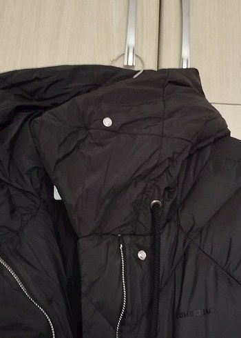 Siyah Fermuarlı Kadın Kışlık Mont - Görsel 4