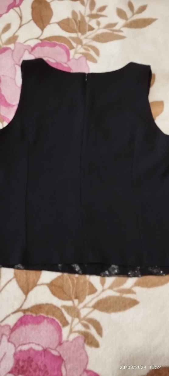 Siyah Payetli Kolsuz Mini Bluz - Görsel 3