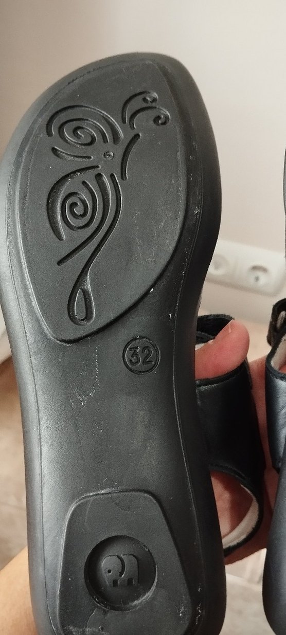 Kadın Siyah Baskılı Kalın Topuklu Sandalet - Görsel 4