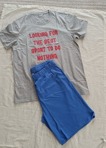 Gri Baskılı Tişört ve Mavi Şortlu Erkek Pijama Takımı - Görsel 2