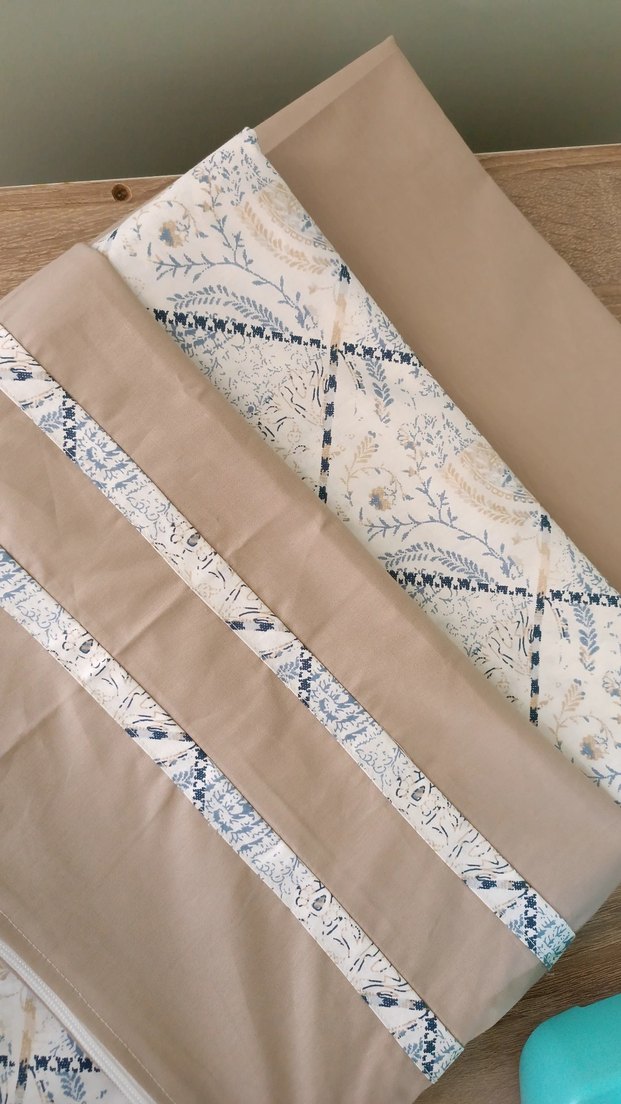 Bej ve Gri Desenli Nevresim Takımı - Görsel 2