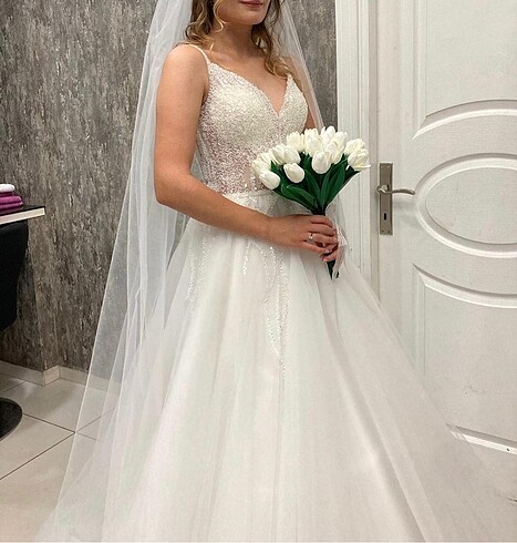 ÖZEL TASARIM GELİNLİK