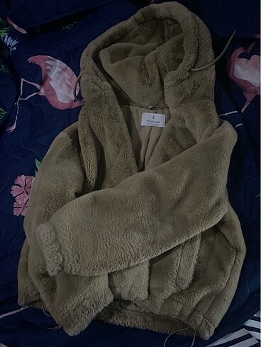 Stradivarius peluş mont