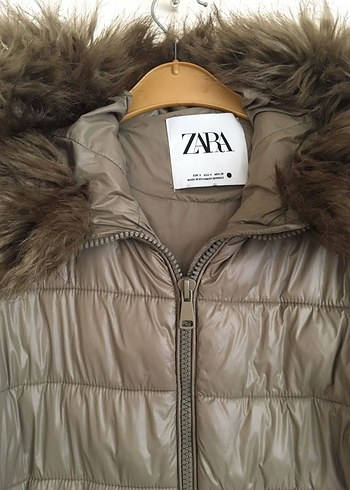 Zara Kürklü Kapüşonlu Bej Kadın Kışlık Mont