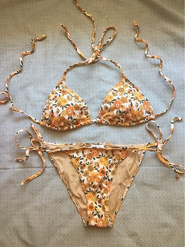 İpekyol bikini takımı