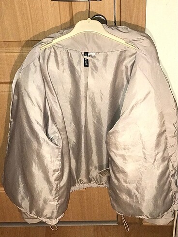 s Beden ten rengi Renk H&m şişme mont