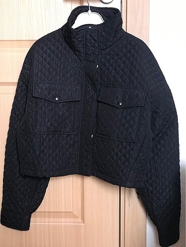 Bershka kapitone ceket