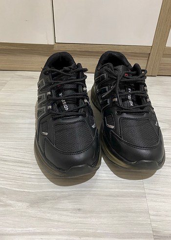 Siyah  bot Spor Ayakkabı salomon marka - Görsel 2