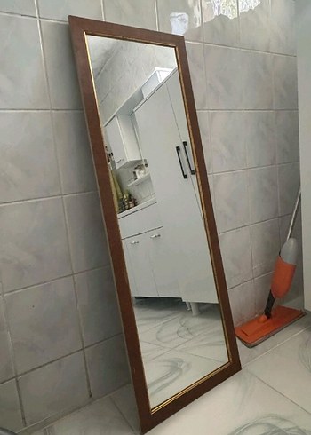 Parlak Bej Çerçeveli Boy Aynası