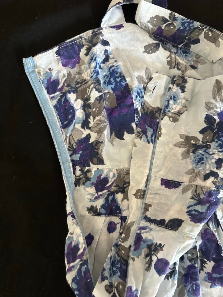 Çiçek Desenli askılı  Midi Elbise - Görsel 4