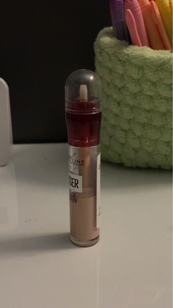 Maybelline Instant Eraser Antiage kapatıcı