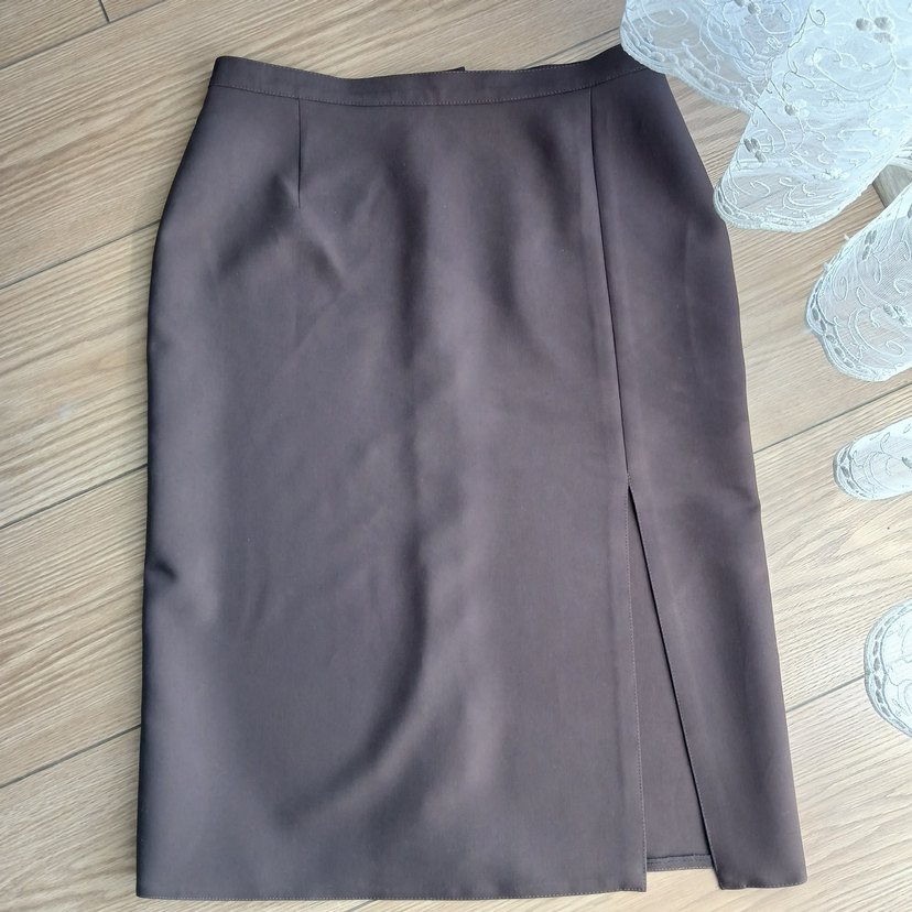 yırtmaçlı kalem etek - Görsel 3