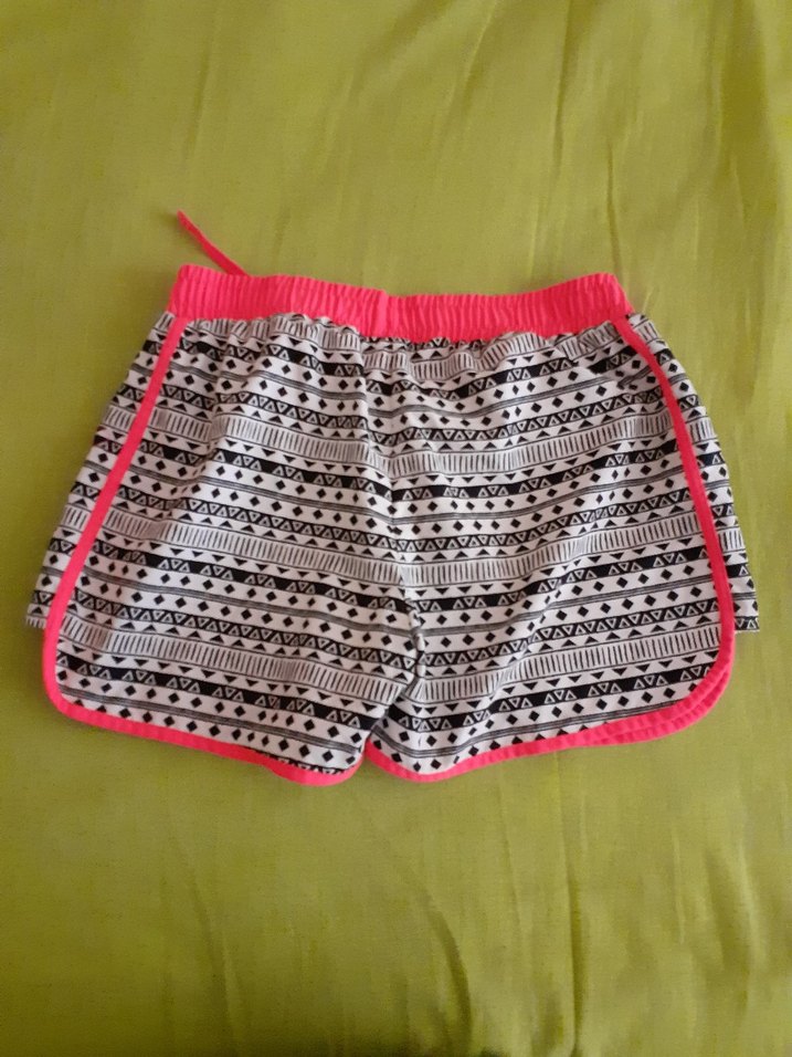 Pembe Bağcıklı Bohem Şort - Görsel 2