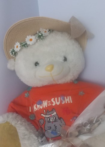 Beyaz Peluş Ayıcık Şapkalı