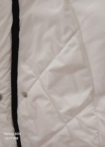 sifir gibi Beyaz Kapüşonlu Fermuarlı kiz çocuk Yelek - Görsel 8