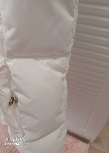 sifir gibi Beyaz Kapüşonlu Fermuarlı kiz çocuk Yelek - Görsel 7