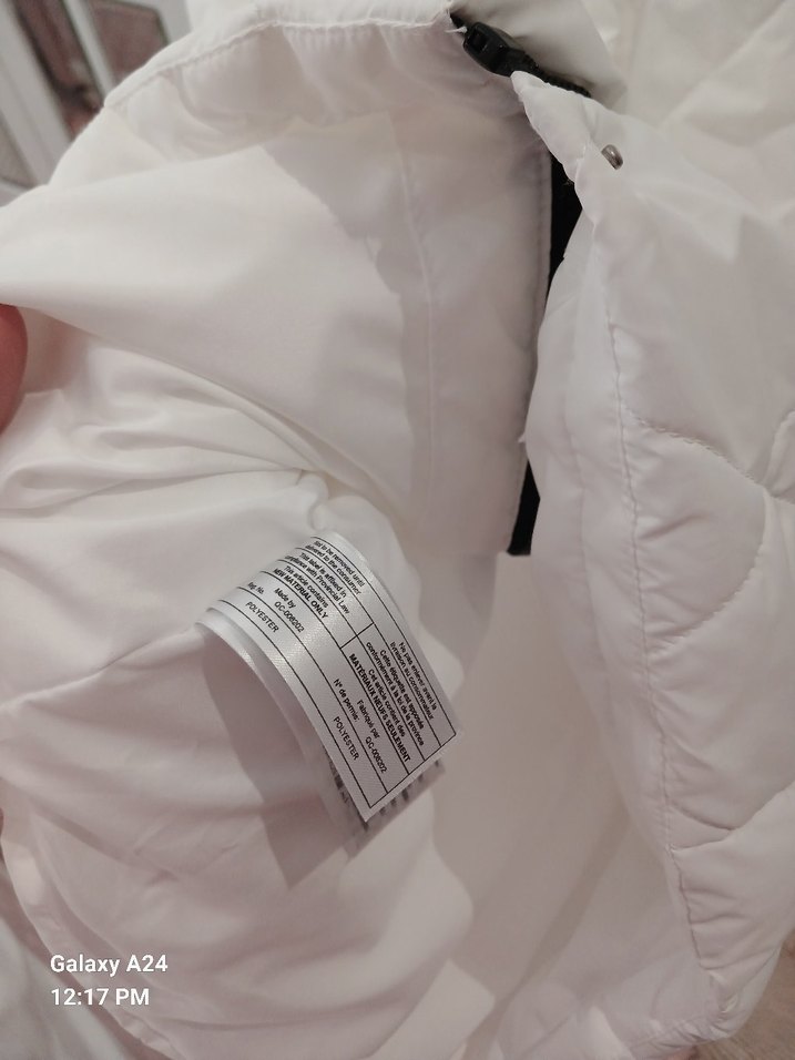 sifir gibi Beyaz Kapüşonlu Fermuarlı kiz çocuk Yelek - Görsel 5