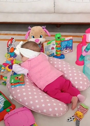 Bebek Emzirme ve Hamilelik Yastığı Beyaz pembe yıldız desenli - Görsel 2