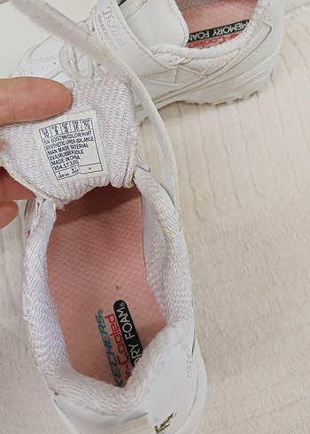 orjinal skechers Kız Çocuk Beyaz Nakışlı Cırtlı Spor Ayakkabı 26 - Görsel 3