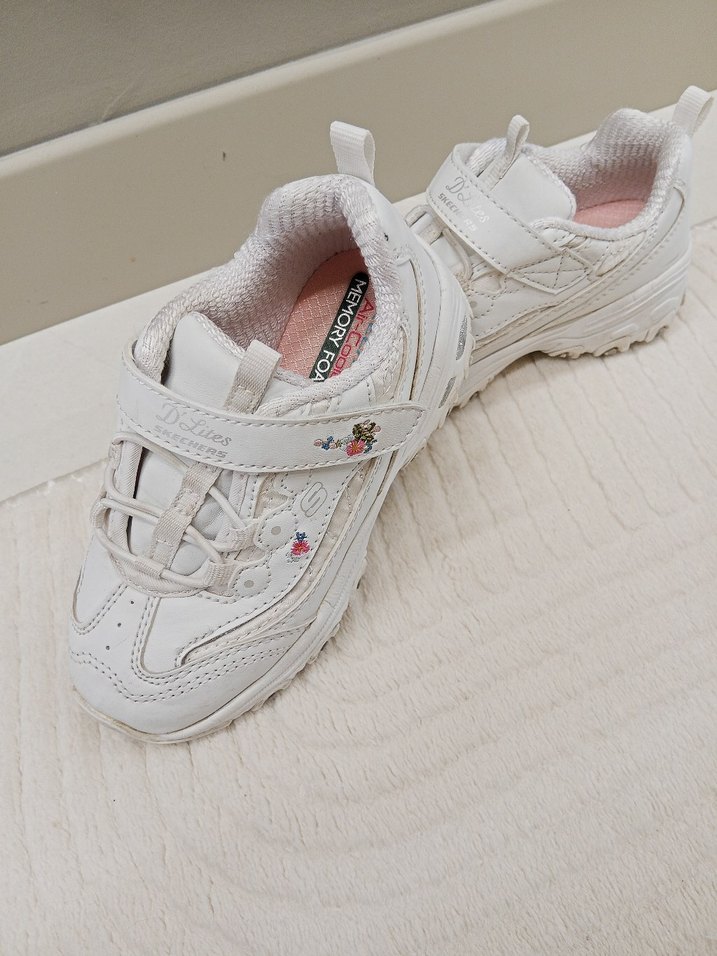 orjinal skechers Kız Çocuk Beyaz Nakışlı Cırtlı Spor Ayakkabı 26 - Görsel 2