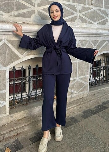 Kuşaklı kimono