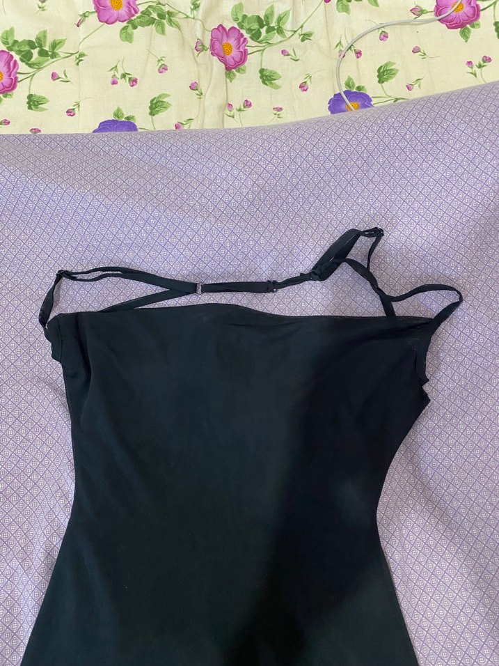 Siyah Drapeli Sırt Dekolteli Mini Elbise - Görsel 2