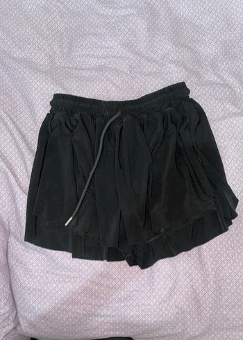 Siyah Fırfırlı Mini şortlu Etek - Görsel 2