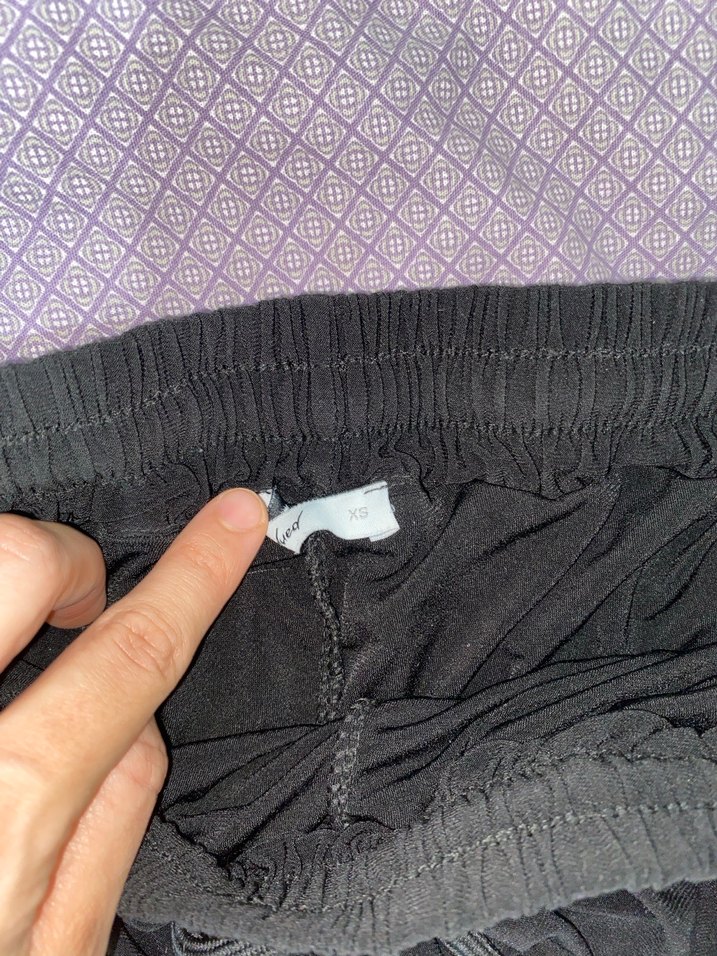 Siyah Fırfırlı Mini şortlu Etek - Görsel 5