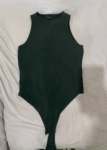 Siyah Yüksek Yakalı Kolsuz Body - Görsel 4