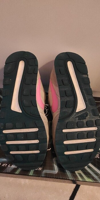 31 Beden gri Renk Nike Kız Çocuk Spor Ayakkabı
