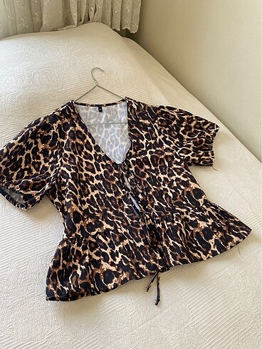 leopar gömlek